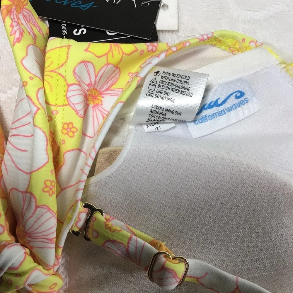 California Waves Yellow Floral Smocked Bandeau Bikini Top - NWT - Picture 6 of 8